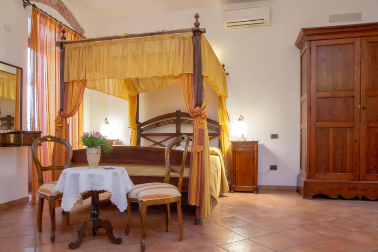 Donnaciccina Accomodation Hotel Tropea Luaran gambar